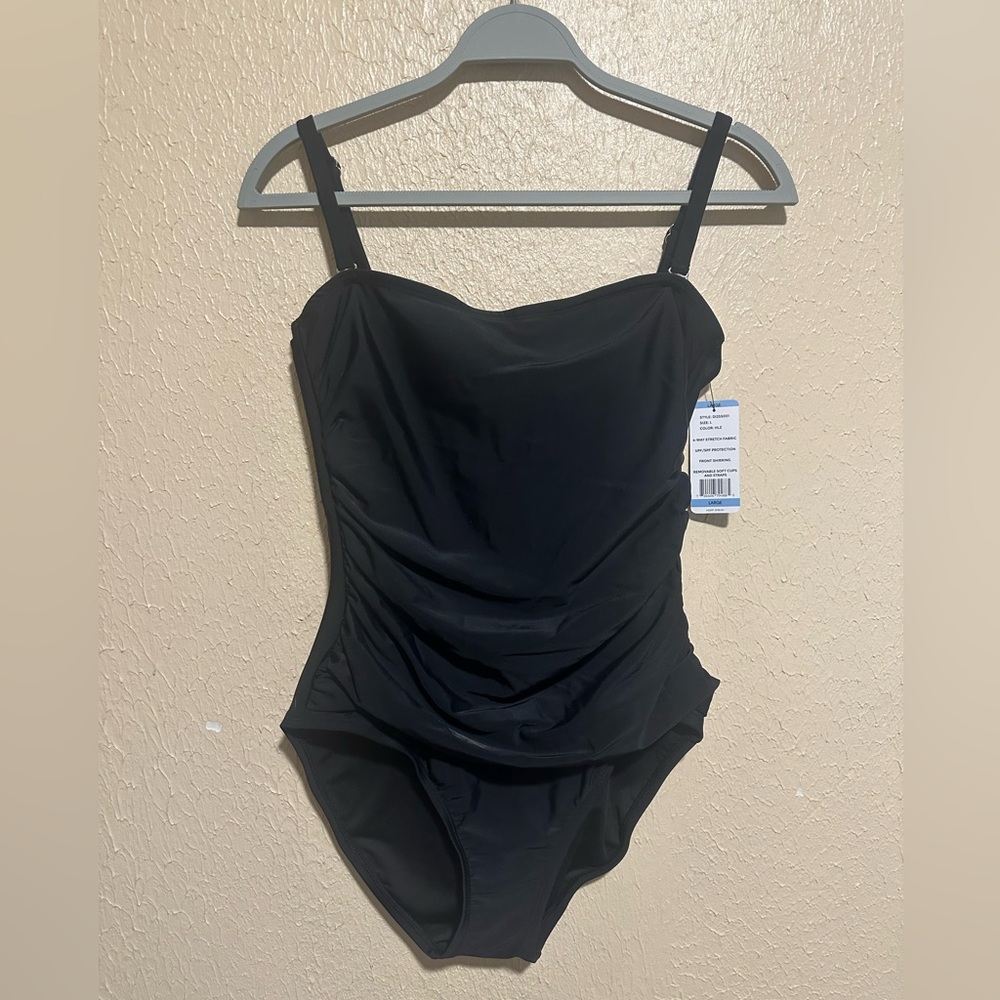 DKNY Swimsuit Size Large One Piece‎ New with tags - Picture 3 of 11